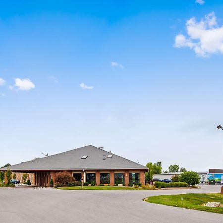 Best Western Norwalk Bagian luar foto