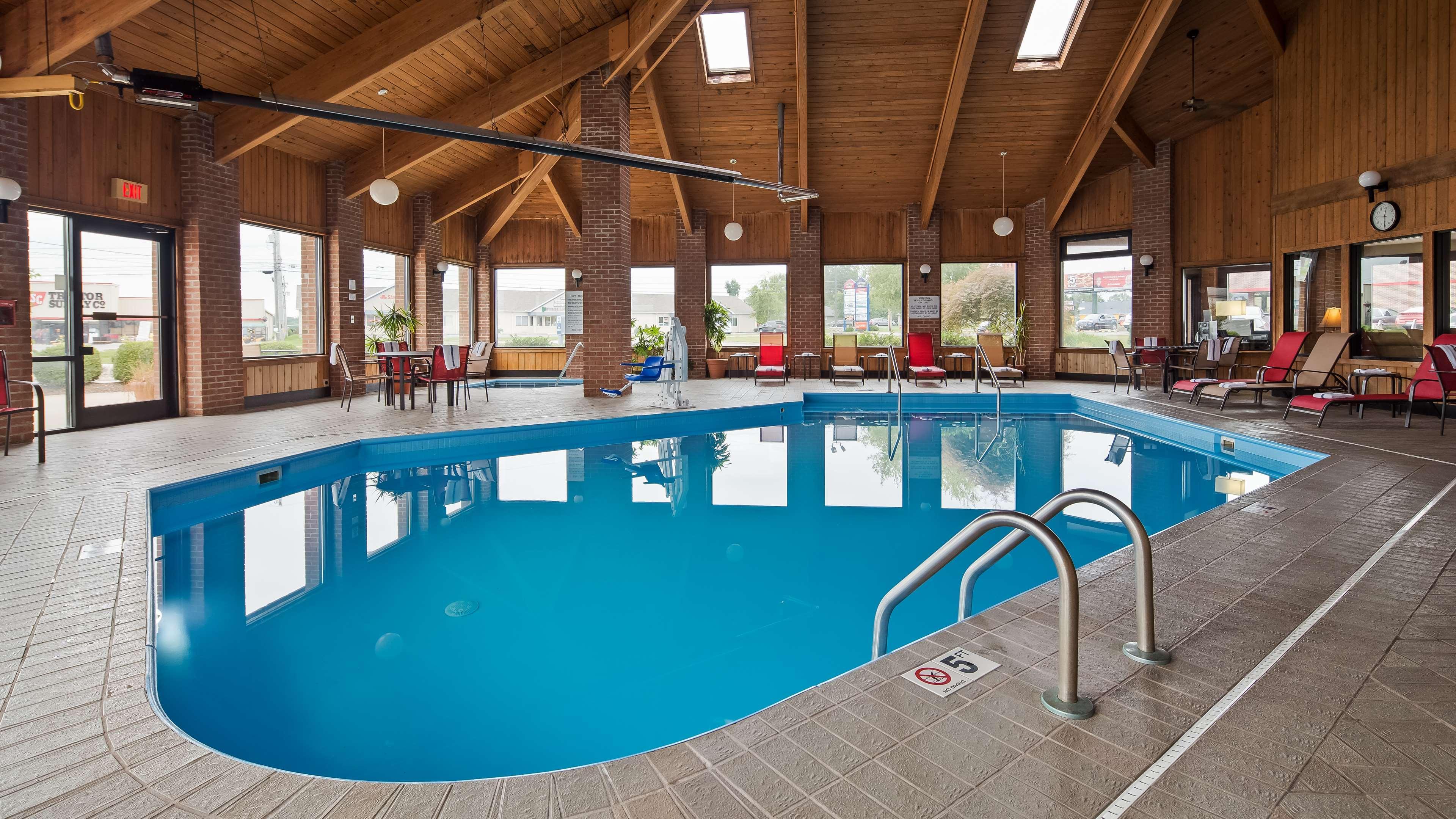 Best Western Norwalk Bagian luar foto