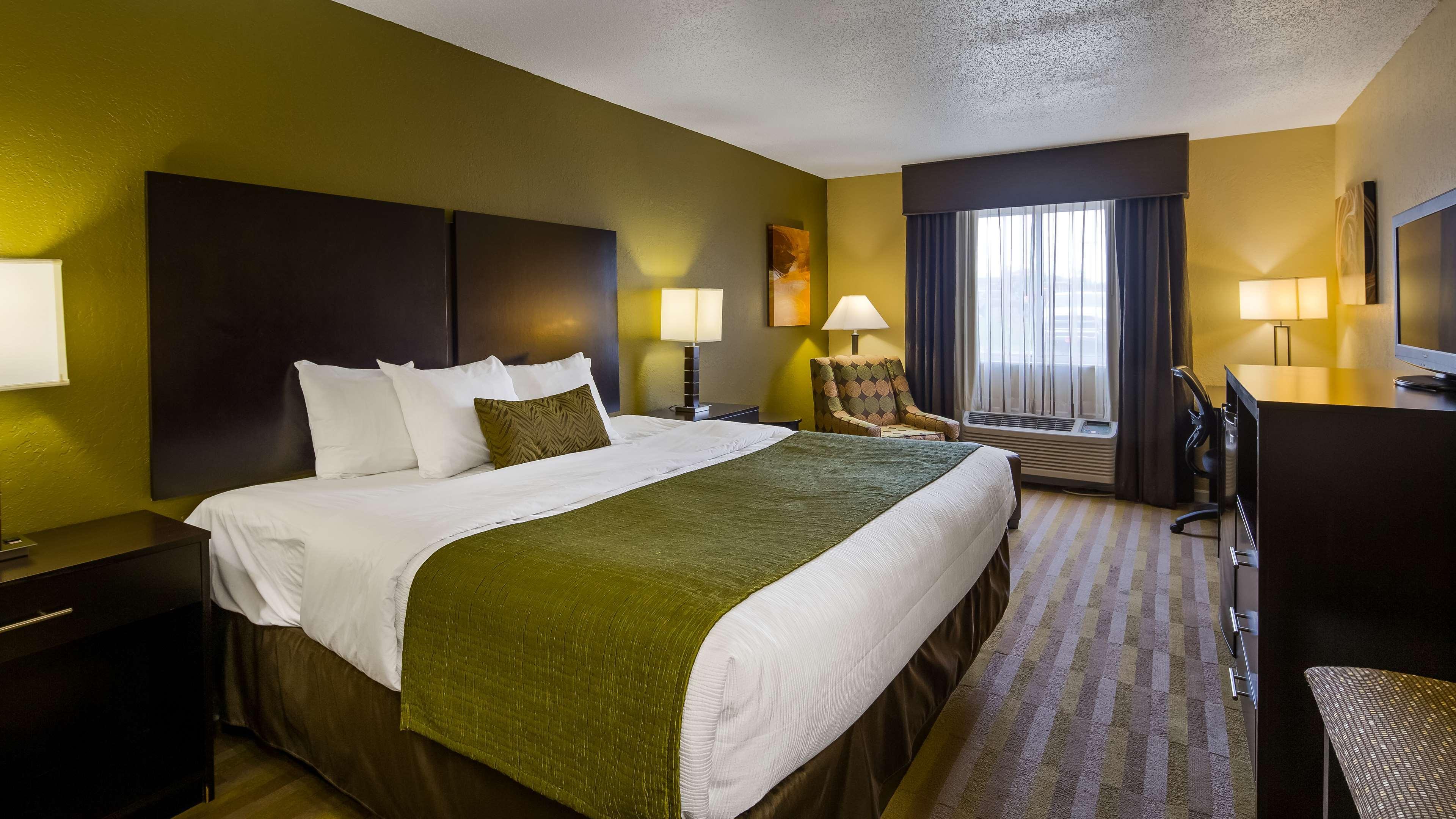 Best Western Norwalk Bagian luar foto
