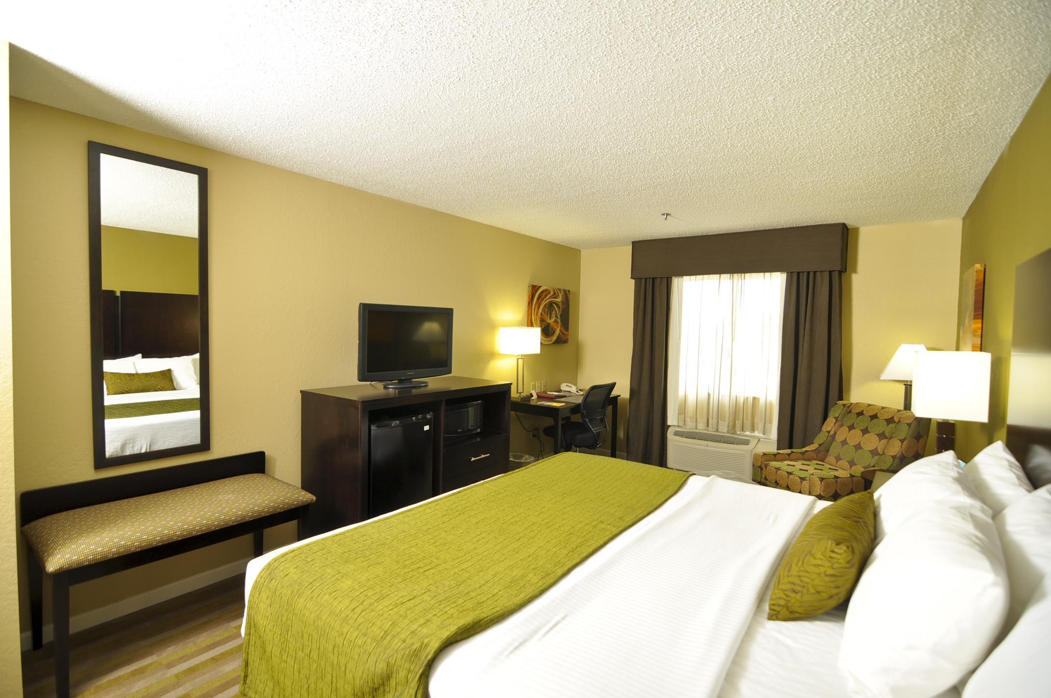 Best Western Norwalk Bagian luar foto