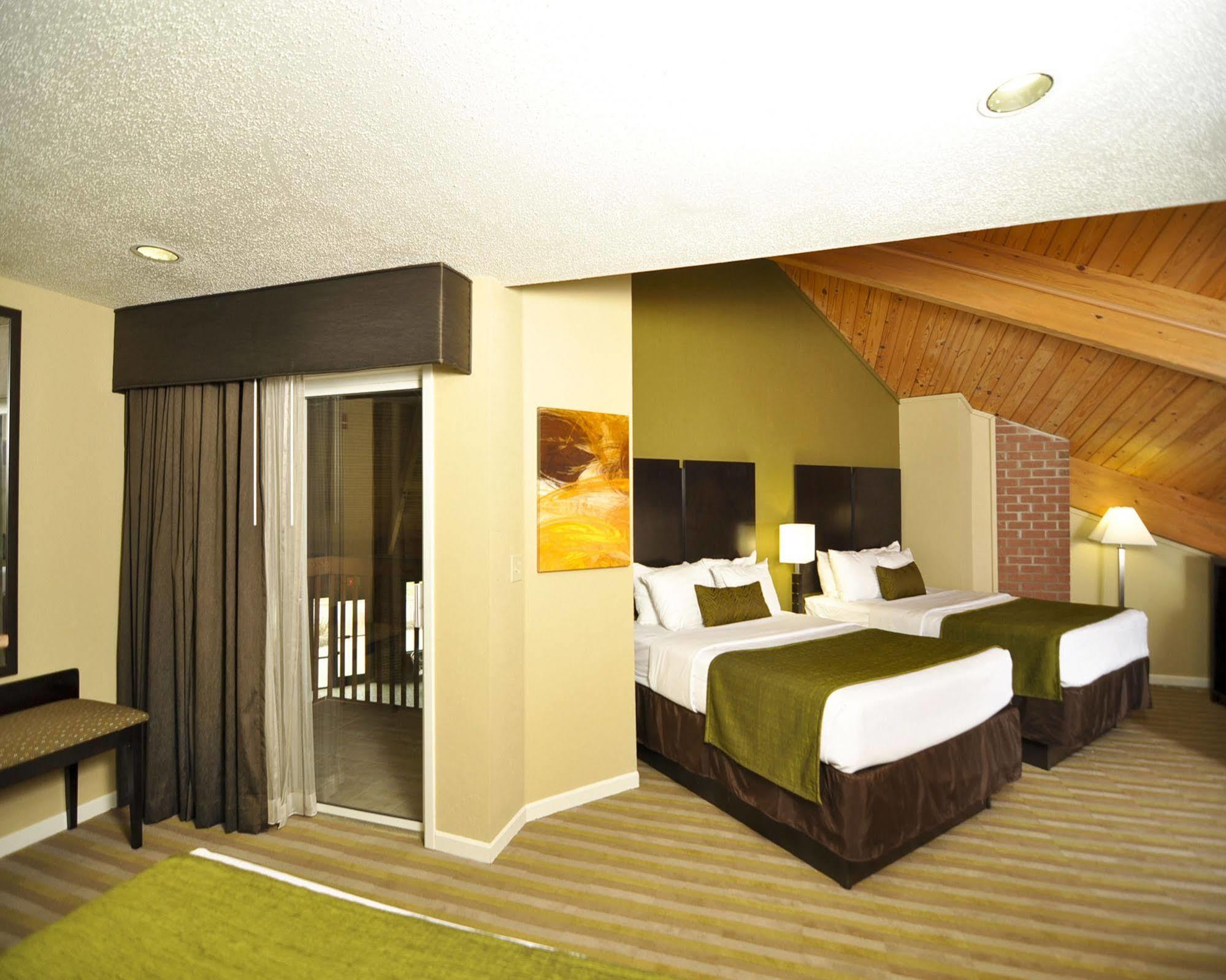 Best Western Norwalk Bagian luar foto
