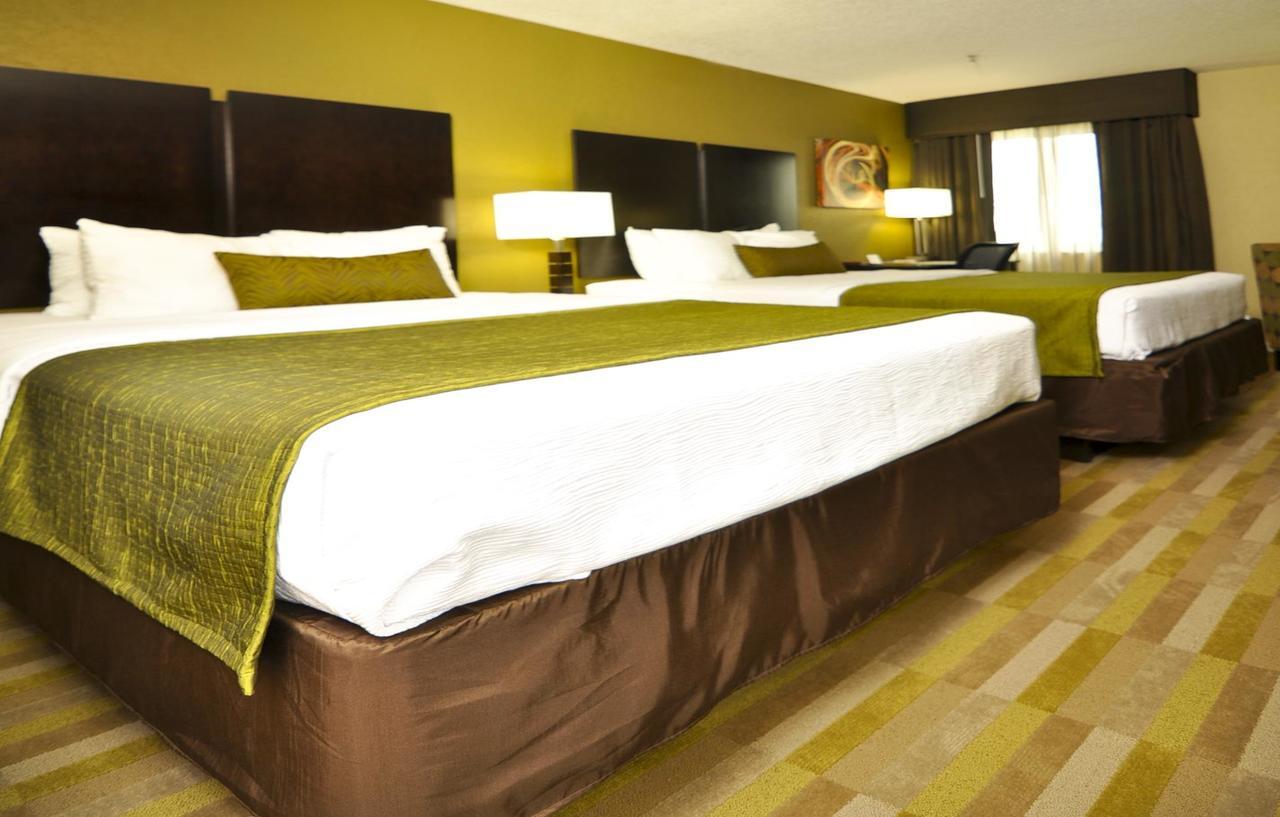 Best Western Norwalk Bagian luar foto